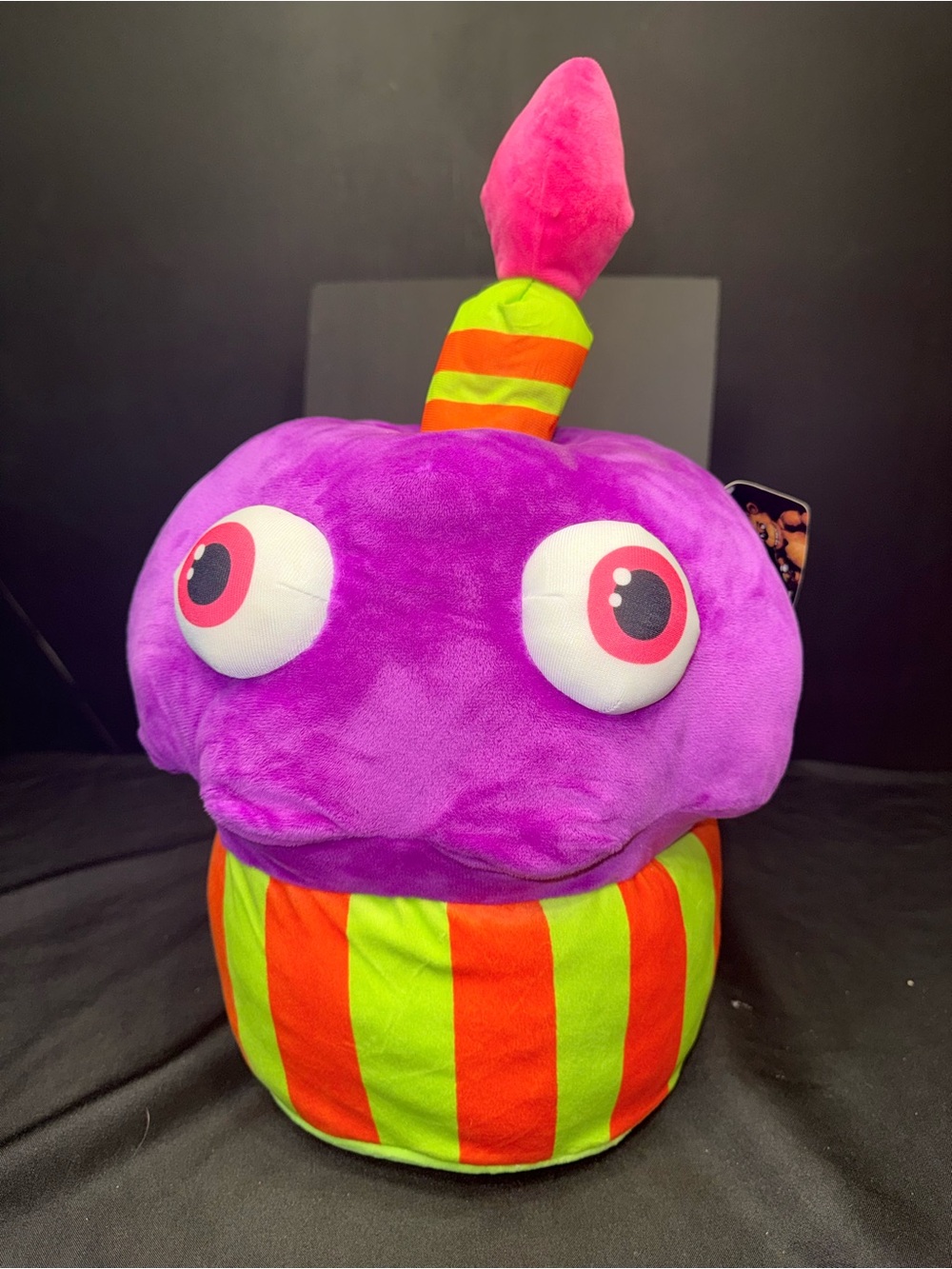 Five Nights at Freddy’s Neon Purple Cupcake Plush 18” FNAF Chucks Toys w/ Tag